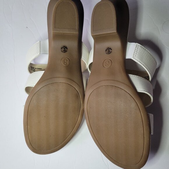 East 5th Elden White Sandals Women's Size 8 NWT - Picture 6 of 6